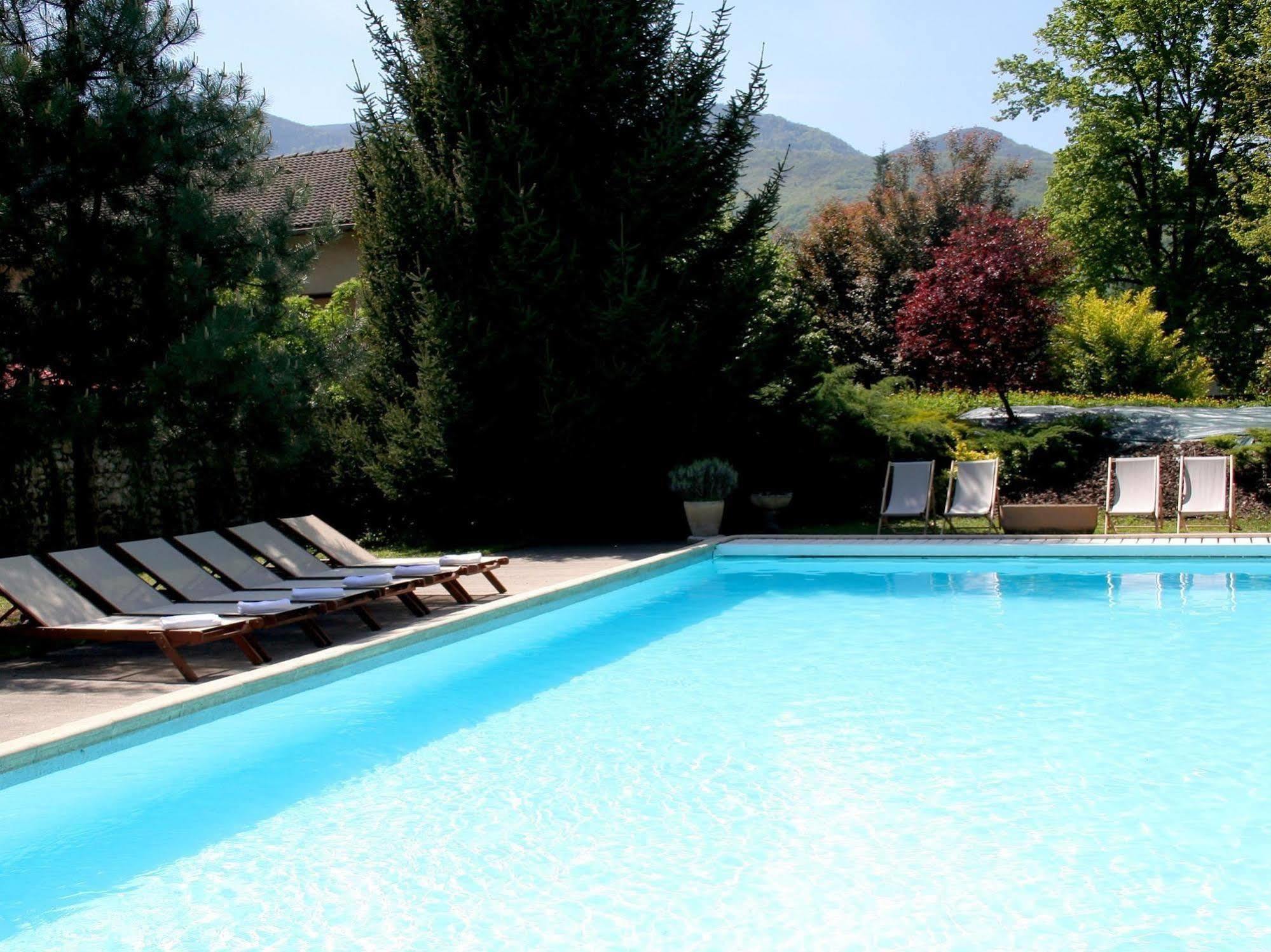 Le Castel Fleuri Hotel Saint-Jean-en-Royans